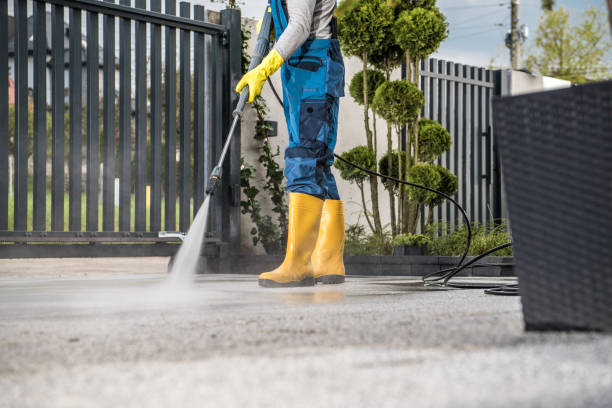 Garage Pressure Washing in Lander, WY